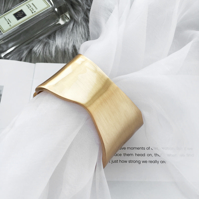Gold Clasp Bracelet - Bless Charm